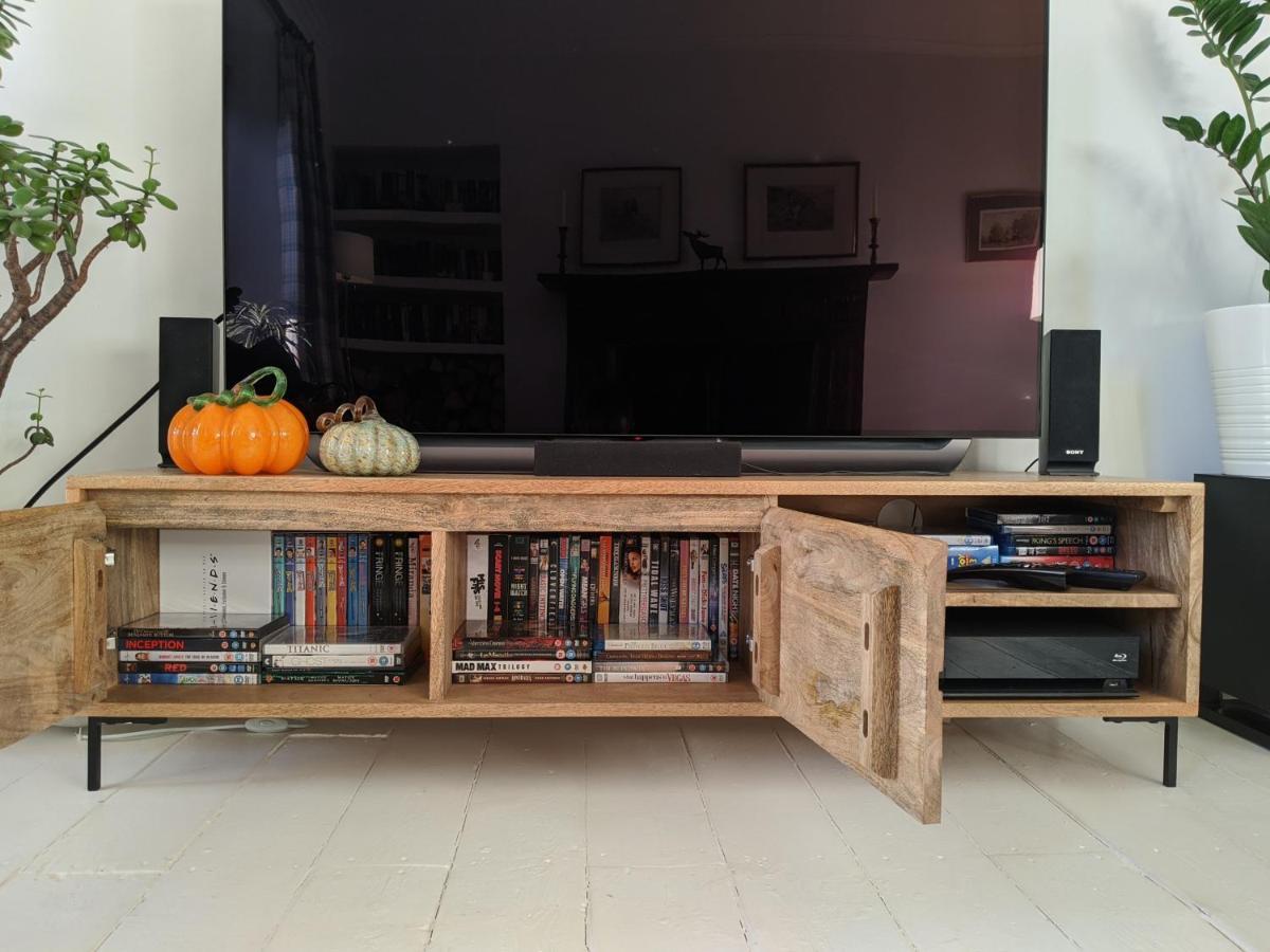 Central Hawick Spacious Stylish Flat With Log Burner Luaran gambar